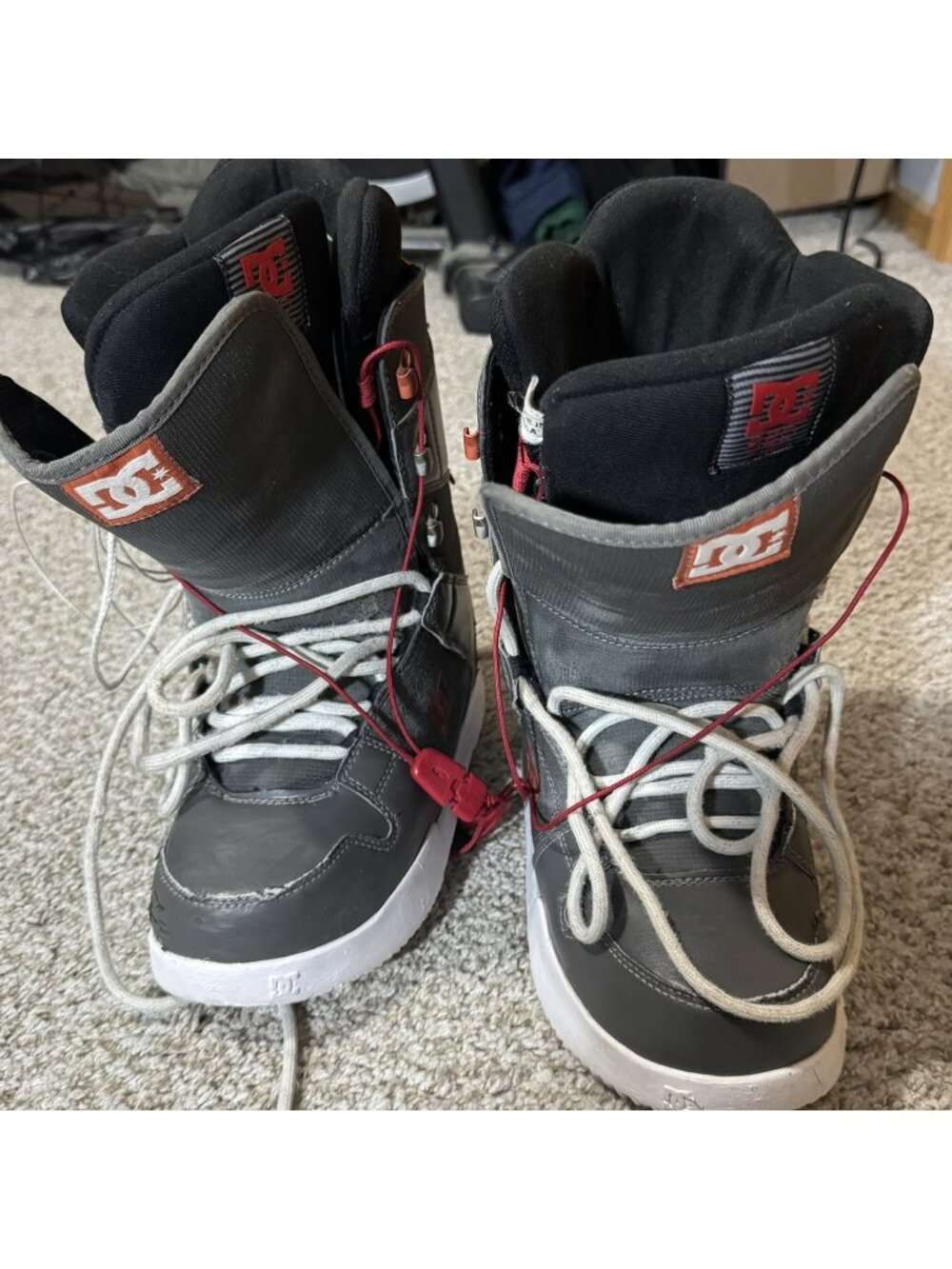 DC Phase 2016 Men's Snowboard Boots US 8 Gray Red Lacing System